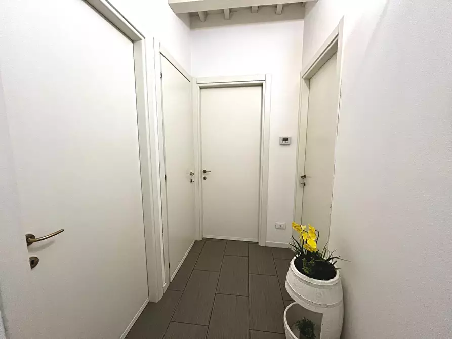 Immagine 10 di Appartamento in vendita  a Buti