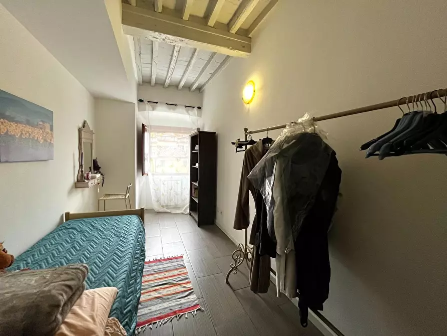 Immagine 17 di Appartamento in vendita  a Buti