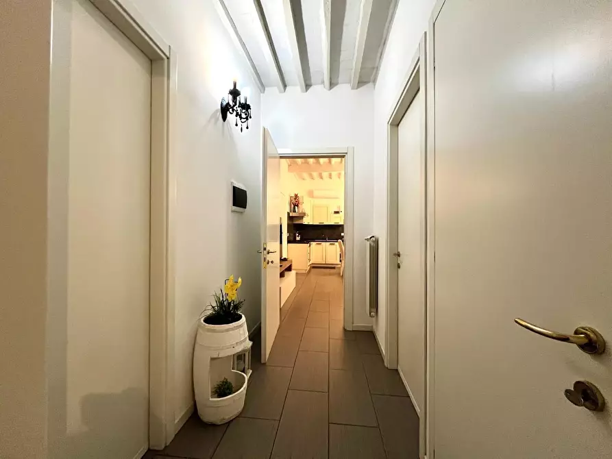 Immagine 9 di Appartamento in vendita  a Buti