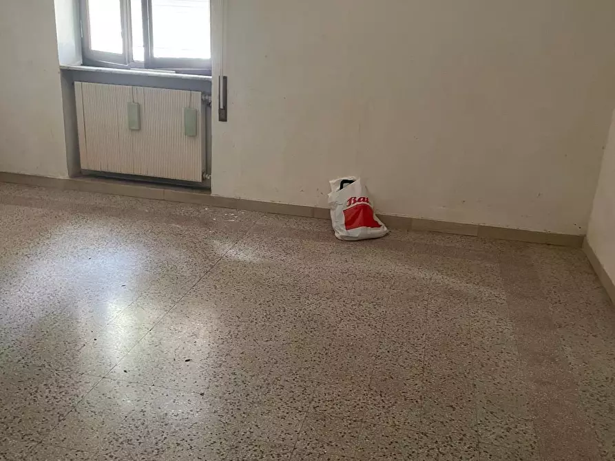 Immagine 56 di Porzione di casa in vendita  a Carrara