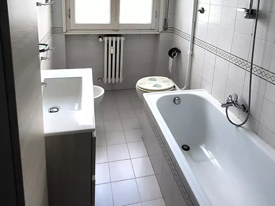 Immagine 7 di Appartamento in vendita  a Livorno