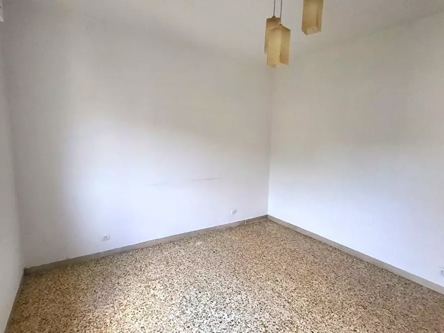 Immagine 6 di Appartamento in vendita  a Livorno