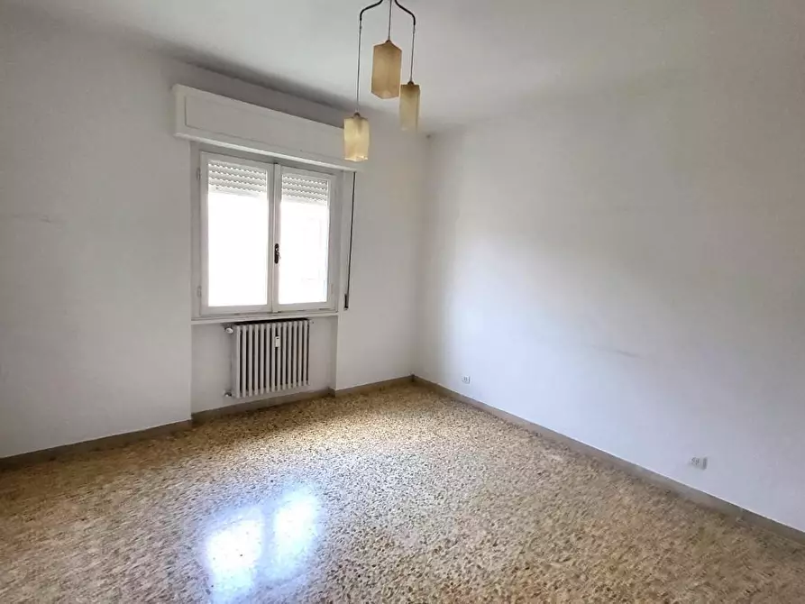 Immagine 5 di Appartamento in vendita  a Livorno