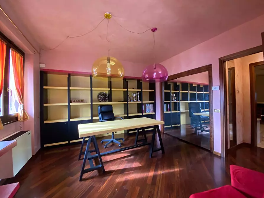 Immagine 15 di Casa bifamiliare in vendita  a Prato