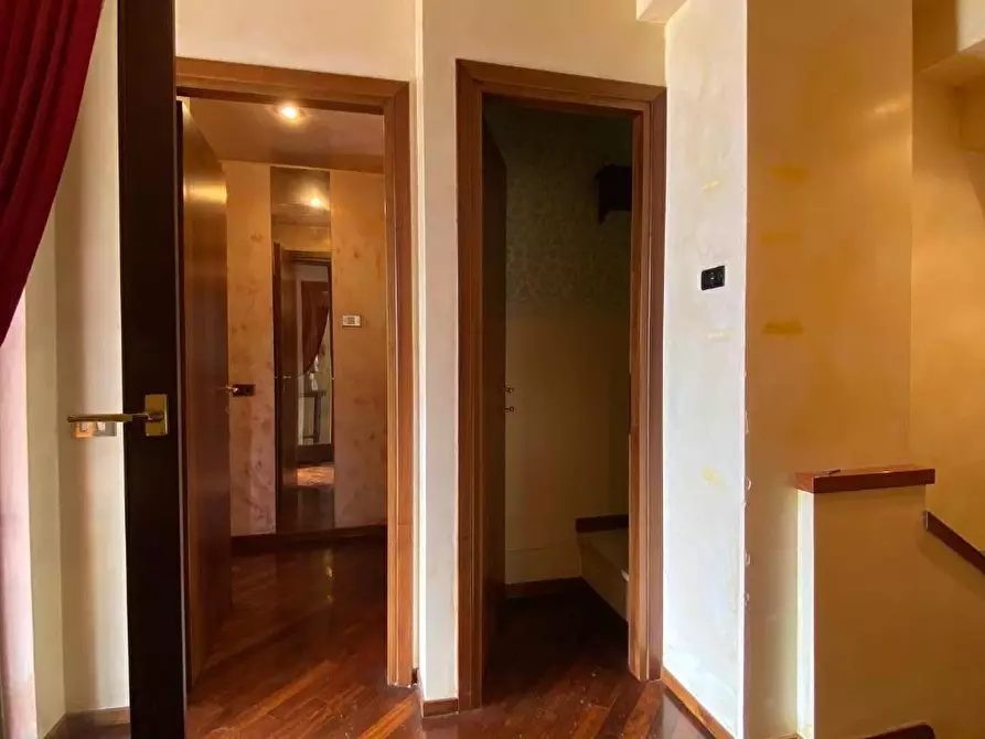 Immagine 13 di Casa bifamiliare in vendita  a Prato