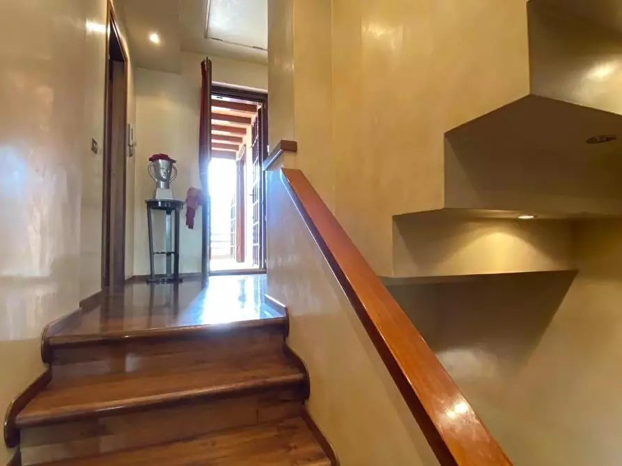 Immagine 10 di Casa bifamiliare in vendita  a Prato