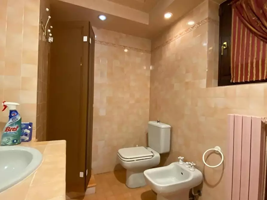 Immagine 9 di Casa bifamiliare in vendita  a Prato