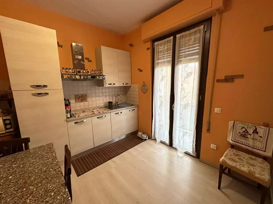 Immagine 15 di Porzione di casa in vendita  a Castelnuovo Magra