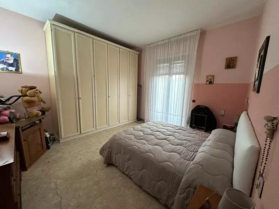 Immagine 11 di Porzione di casa in vendita  a Castelnuovo Magra