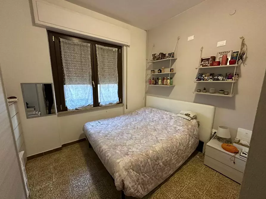 Immagine 25 di Porzione di casa in vendita  a Castelnuovo Magra