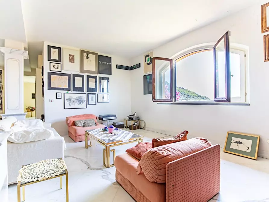 Immagine 56 di Casa semindipendente in vendita  a Massa