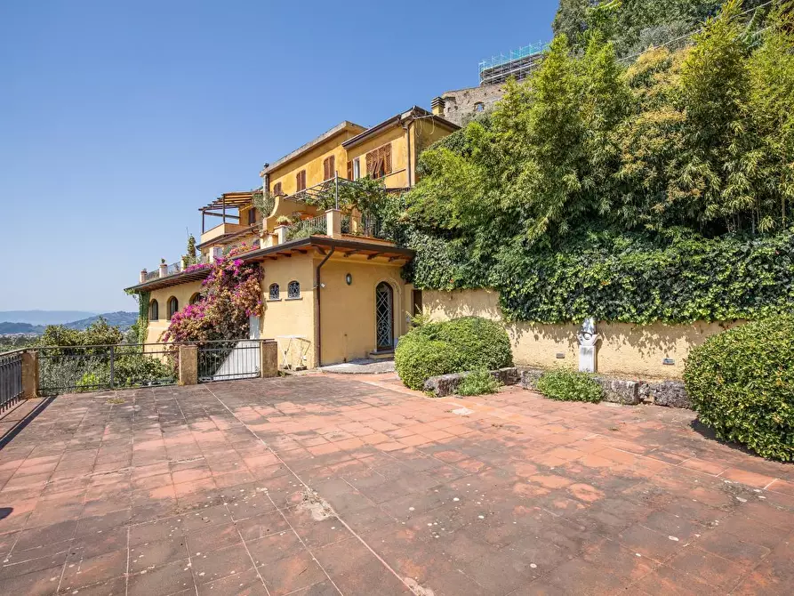 Immagine 88 di Casa semindipendente in vendita  a Massa