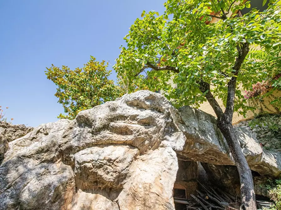 Immagine 29 di Casa semindipendente in vendita  a Massa