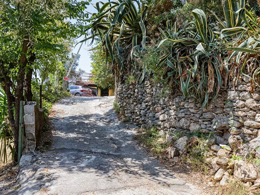 Immagine 92 di Casa semindipendente in vendita  a Massa