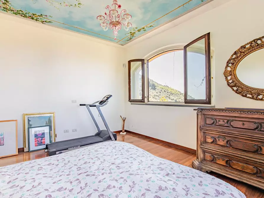 Immagine 47 di Casa semindipendente in vendita  a Massa