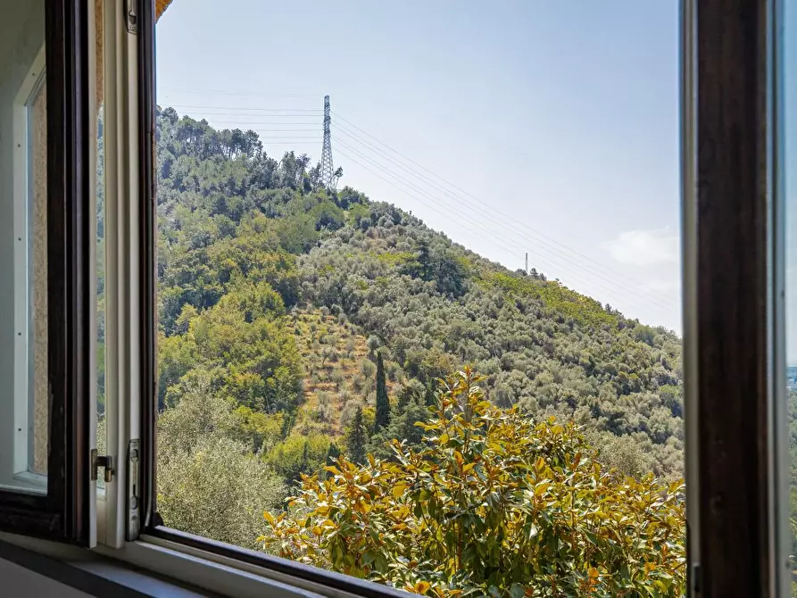 Immagine 46 di Casa semindipendente in vendita  a Massa
