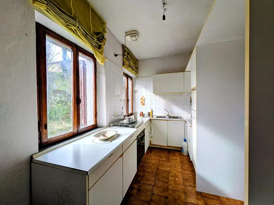 Immagine 8 di Terratetto in vendita  a Molazzana