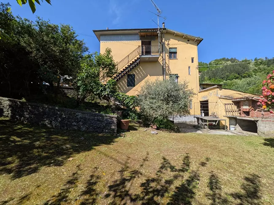 Immagine 33 di Terratetto in vendita  a Molazzana