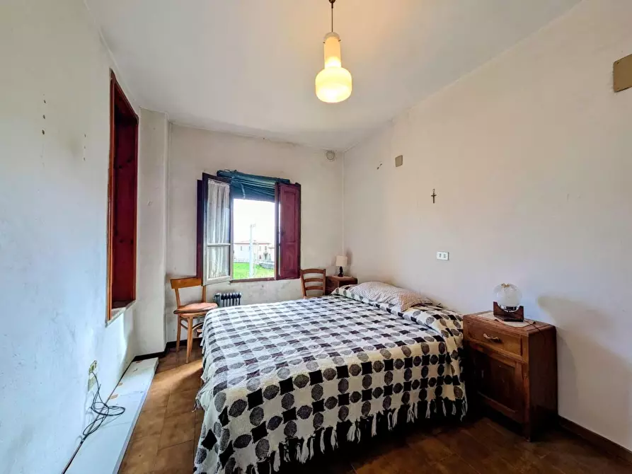 Immagine 15 di Terratetto in vendita  a Molazzana