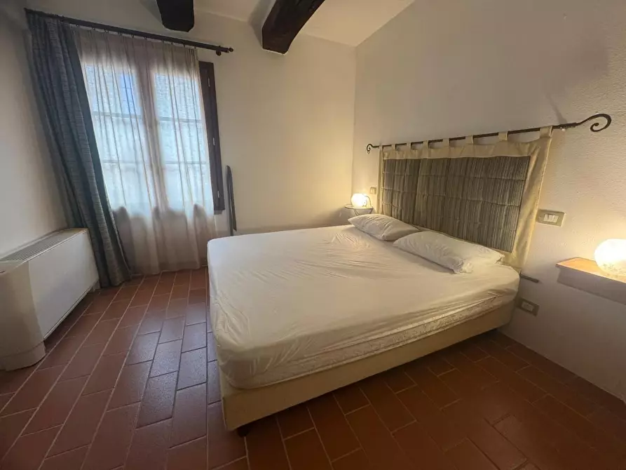 Immagine 12 di Appartamento in vendita  a Campiglia Marittima