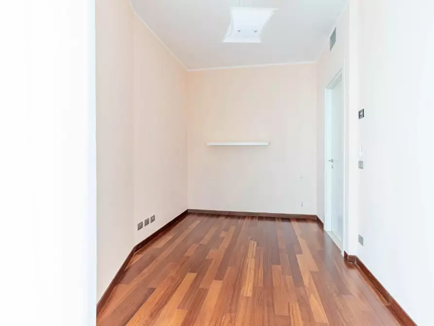 Immagine 7 di Mansarda in vendita  a Pisa