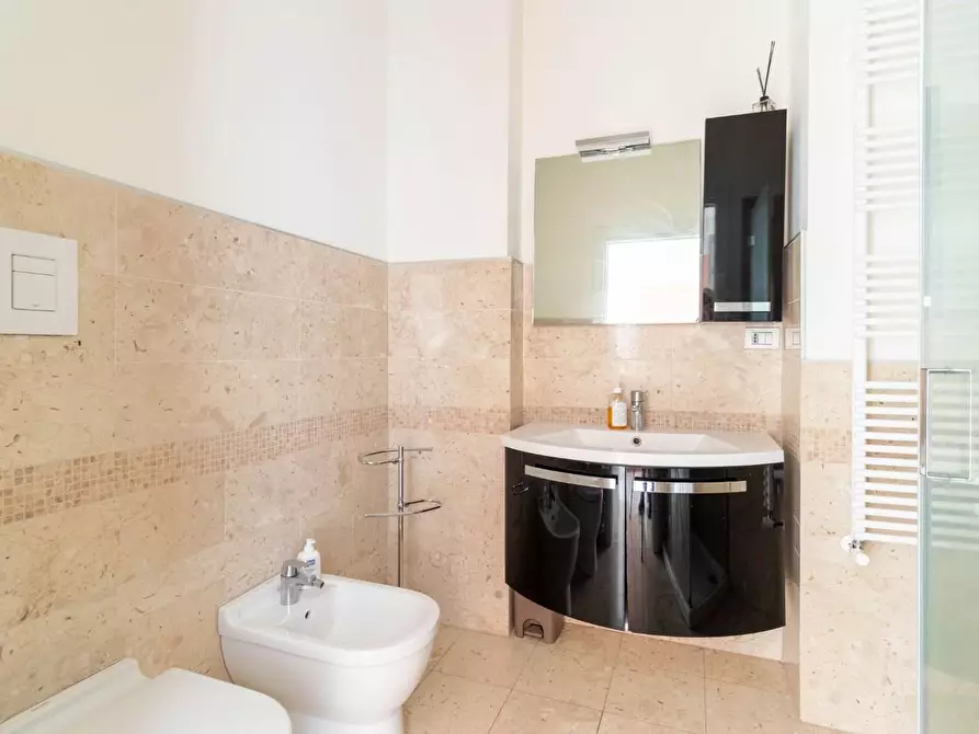 Immagine 8 di Mansarda in vendita  a Pisa