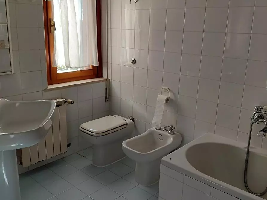 Immagine 22 di Appartamento in vendita  a Siena