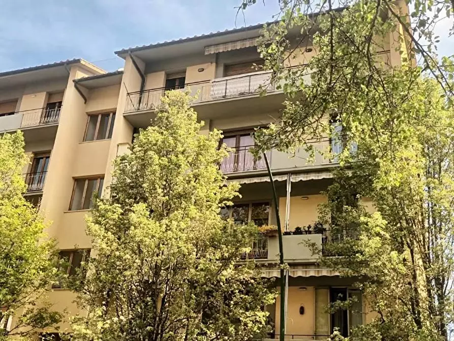 Immagine 12 di Appartamento in affitto  a Siena