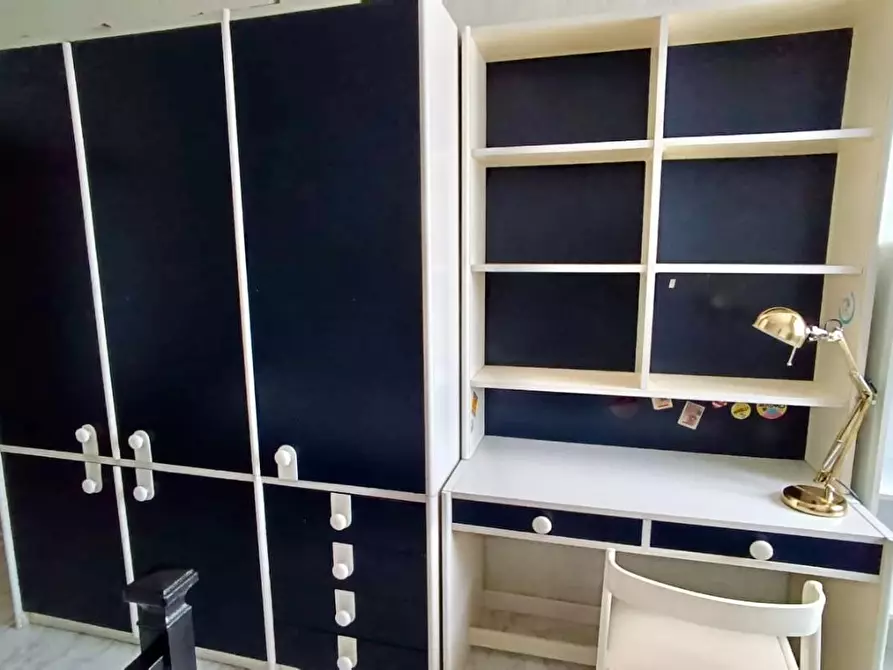 Immagine 11 di Appartamento in affitto  a Siena