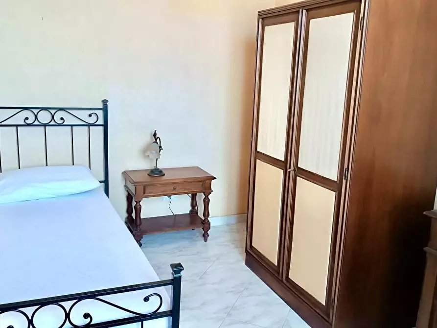 Immagine 9 di Appartamento in affitto  a Siena