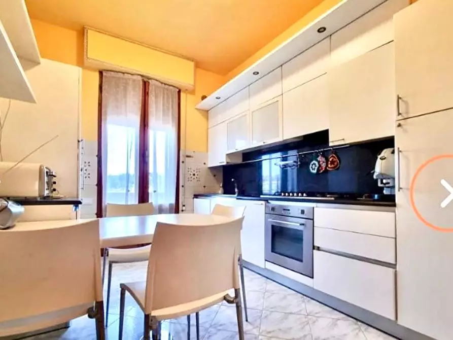 Immagine 1 di Appartamento in affitto  a Siena