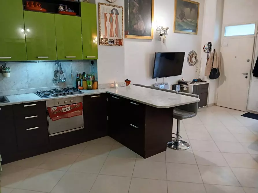 Immagine 7 di Appartamento in vendita  a Viareggio