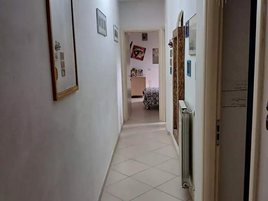 Immagine 16 di Appartamento in vendita  a Viareggio