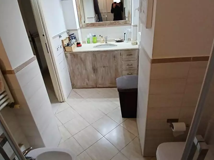 Immagine 25 di Appartamento in vendita  a Viareggio