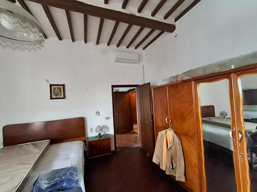 Immagine 5 di Appartamento in vendita  a Capraia E Limite