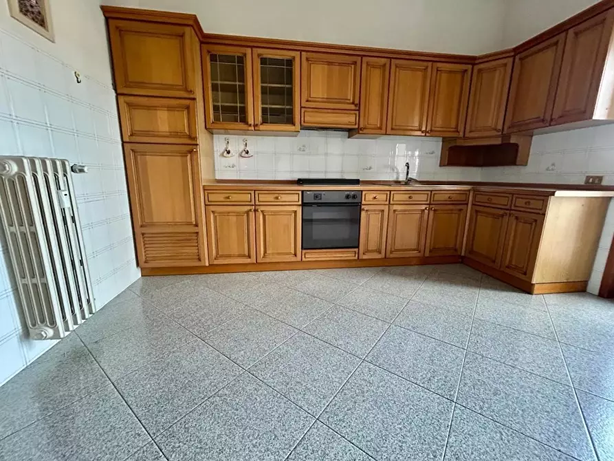 Immagine 6 di Appartamento in vendita  a Empoli