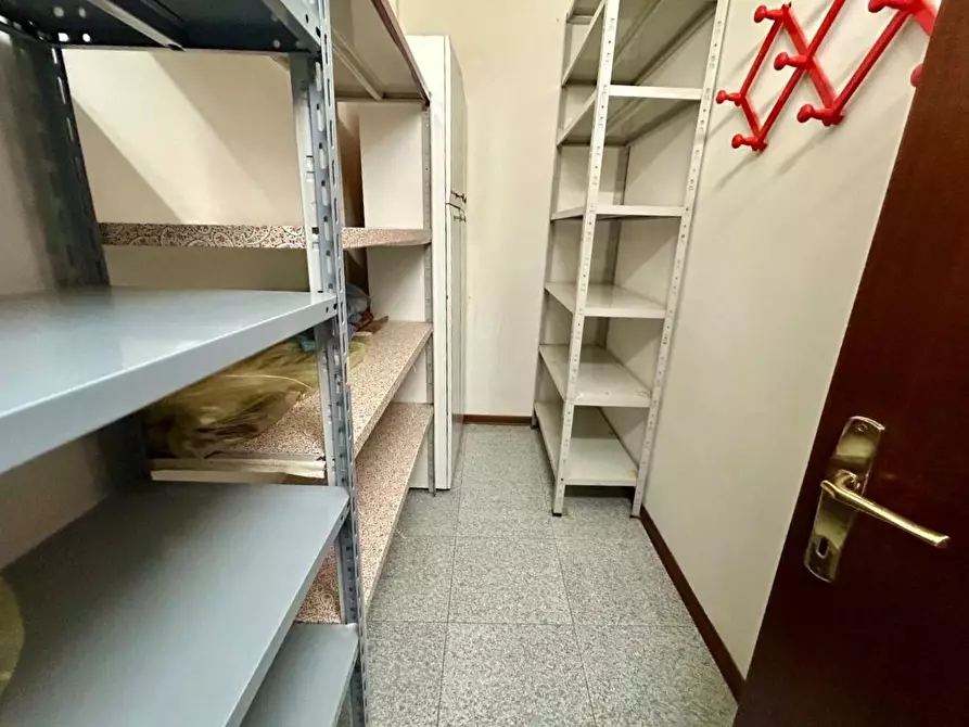 Immagine 18 di Appartamento in vendita  a Empoli