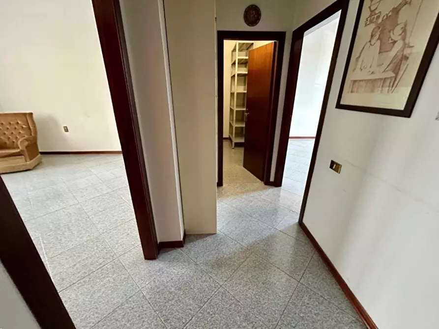 Immagine 9 di Appartamento in vendita  a Empoli