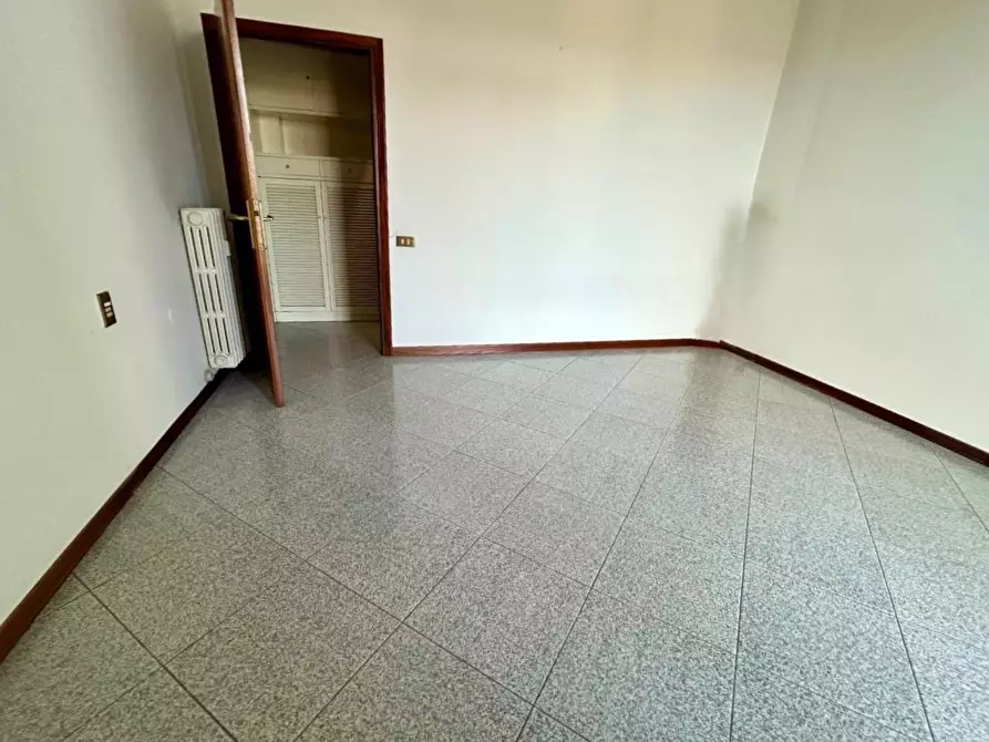 Immagine 16 di Appartamento in vendita  a Empoli