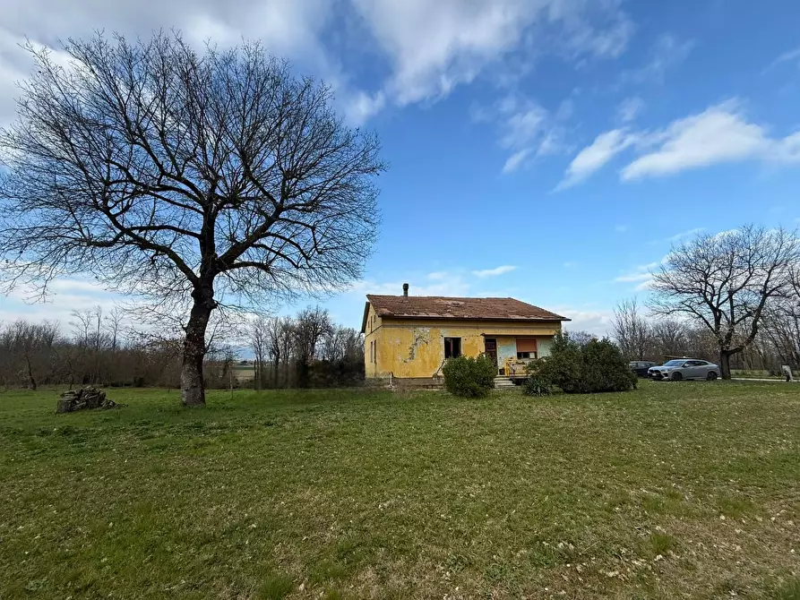 Immagine 2 di Villa in vendita  a Fucecchio