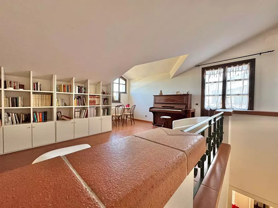 Immagine 51 di Casa bifamiliare in vendita  a Ponsacco