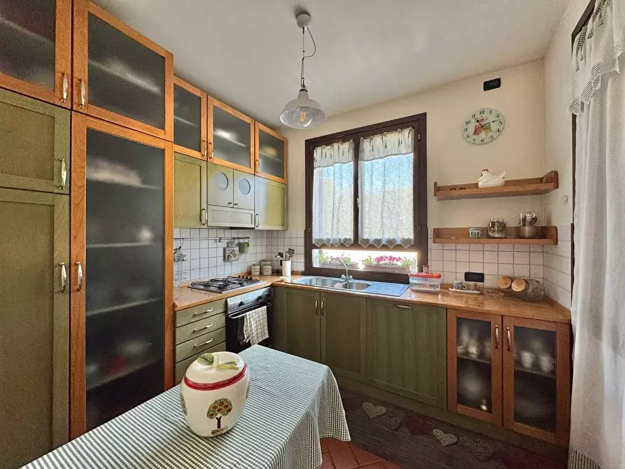 Immagine 13 di Casa bifamiliare in vendita  a Ponsacco