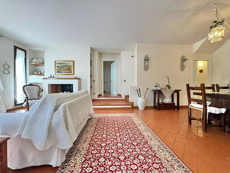 Immagine 5 di Casa bifamiliare in vendita  a Ponsacco