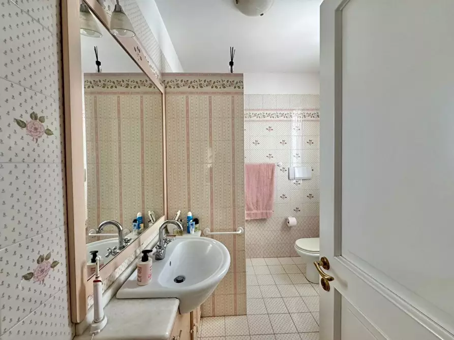 Immagine 33 di Casa bifamiliare in vendita  a Ponsacco