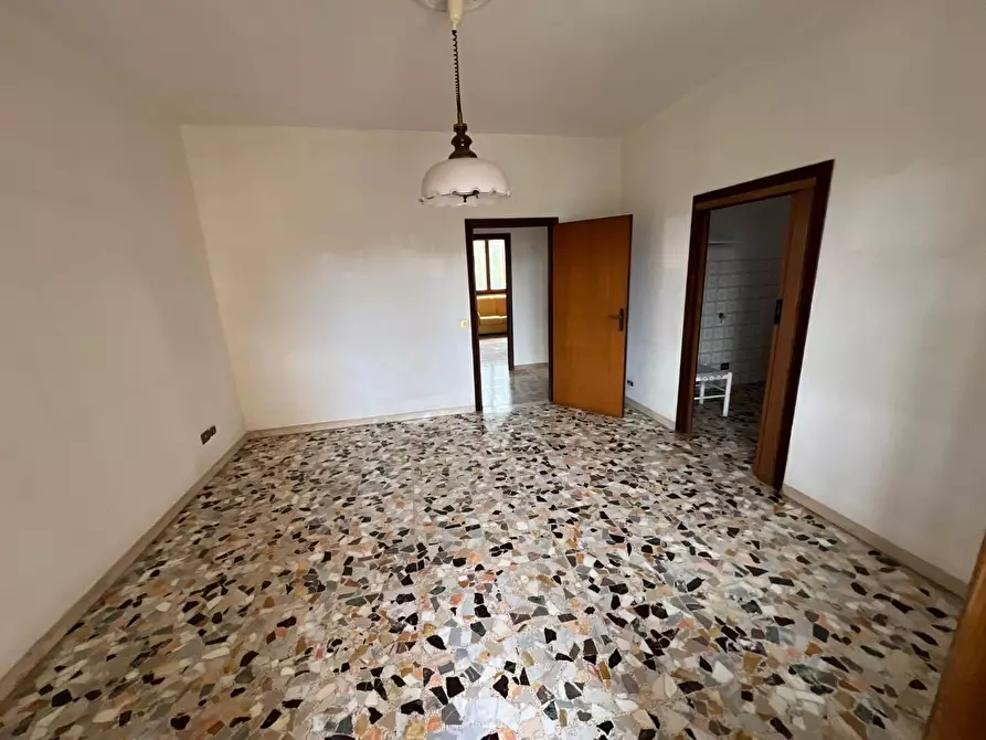 Immagine 10 di Appartamento in vendita  a Casale Marittimo