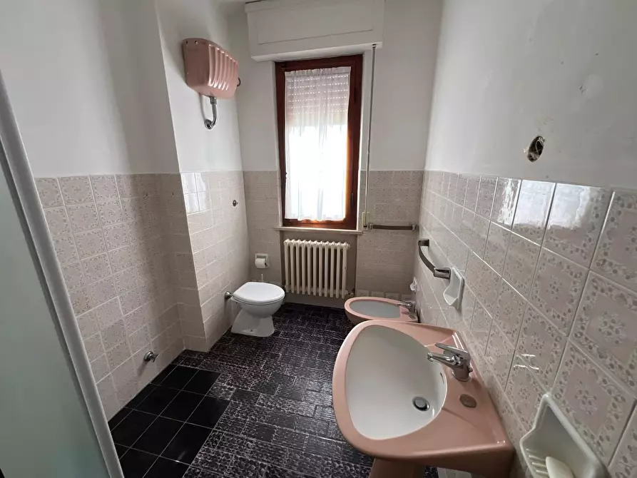 Immagine 17 di Appartamento in vendita  a Casale Marittimo