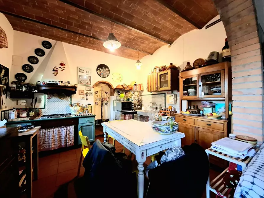 Immagine 6 di Villa in vendita  a San Miniato