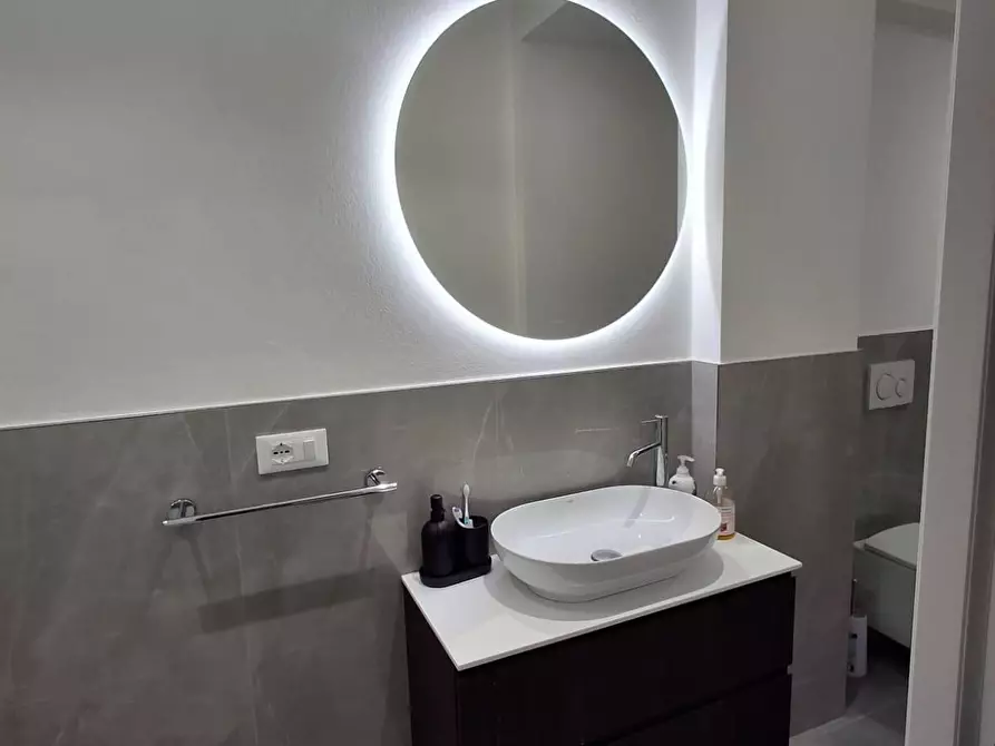 Immagine 17 di Appartamento in affitto  a Vinci