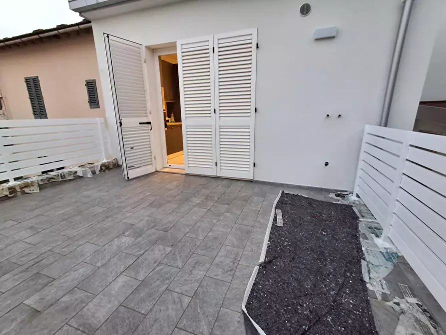 Immagine 16 di Appartamento in affitto  a Vinci