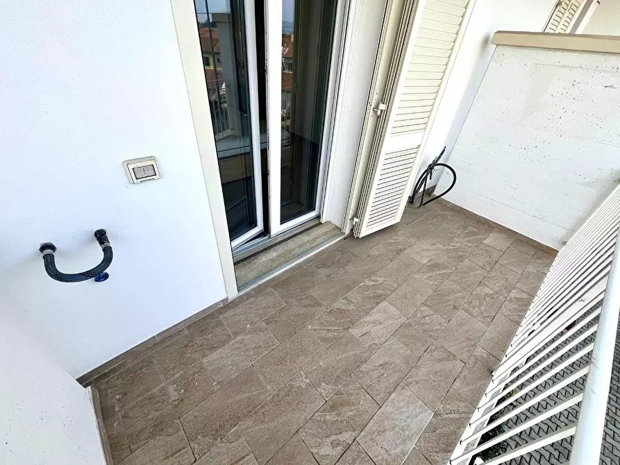 Immagine 9 di Appartamento in vendita  a Montopoli In Val D'arno